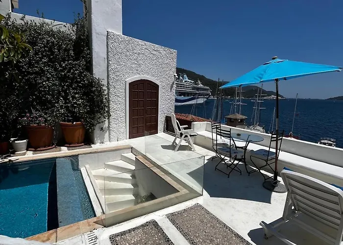 Apartamento Castle81homes White , Sea View House Marmaris